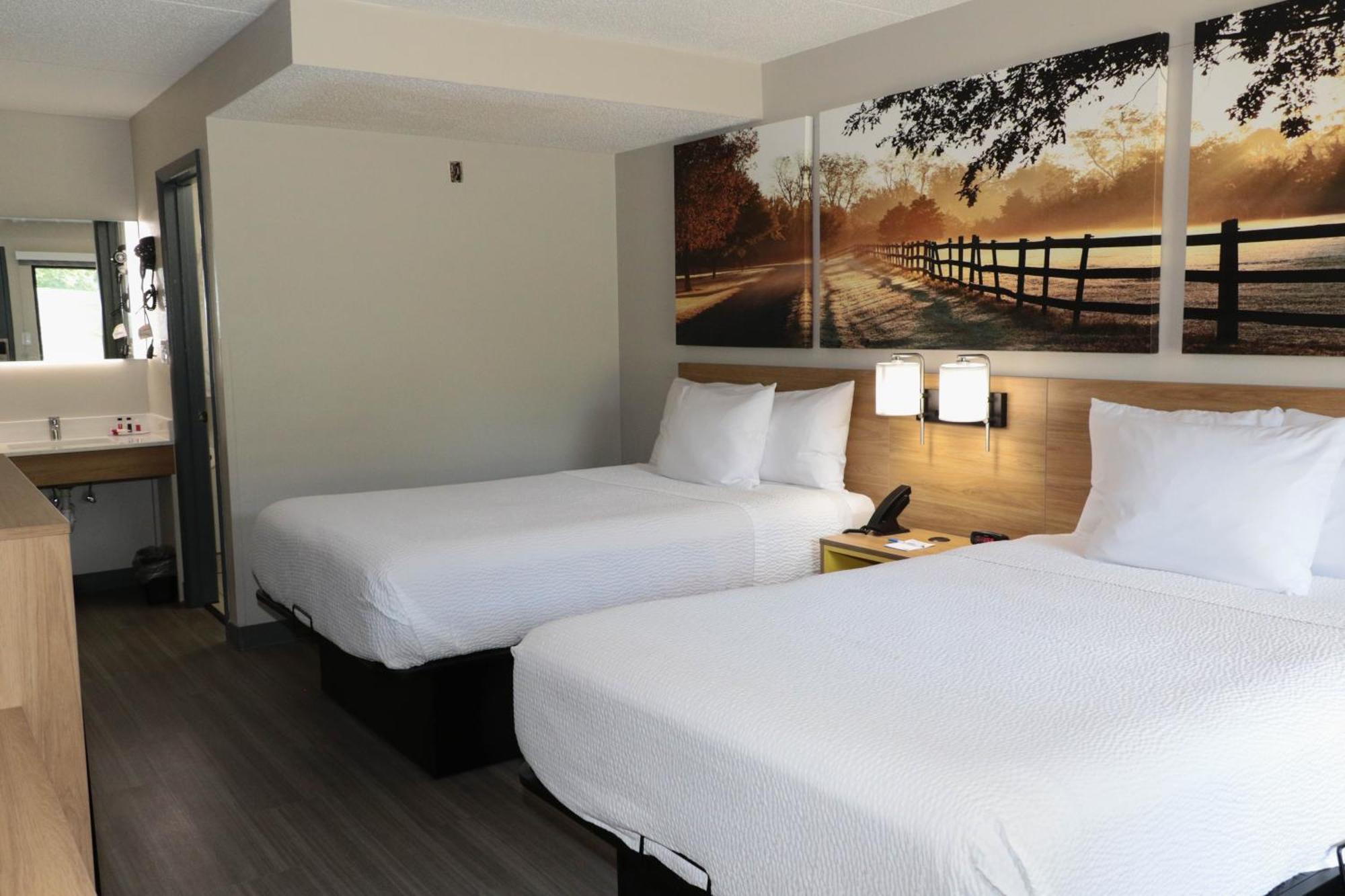 Days Inn By Wyndham Farmville Bagian luar foto
